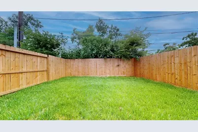 6211 Fairchild Street, Houston, TX 77028 - Photo 14