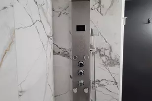 6300 Seawall Blvd, Galveston, TX 77551 - Photo 8