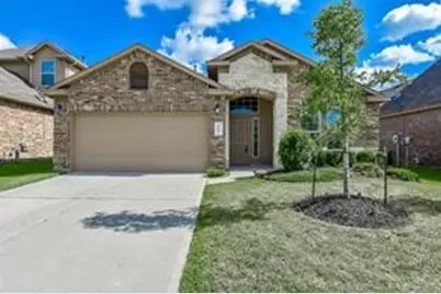 8806 Alicia Drive, Tomball, TX 77375 - Photo 2
