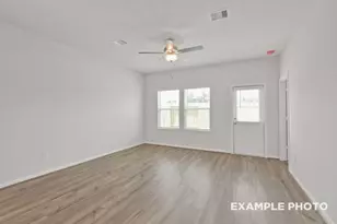 18634 Barrichello Dr, Conroe, TX 77306 - Photo 4