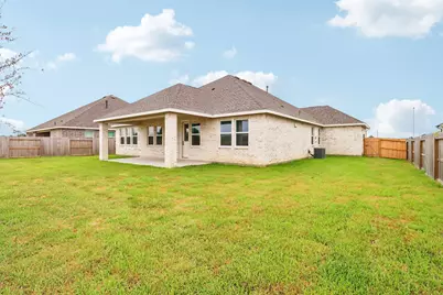 11402 Old Fashion Circle, Mont Belvieu, TX 77535 - Photo 24