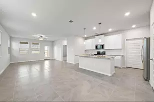 5631 Giving Grace Wy, Houston, TX 77048 - Photo 2