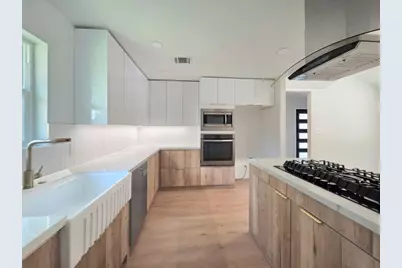 906 Dewalt Street, Houston, TX 77088 - Photo 10