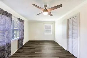 5317 Crestmont St, Baytown, TX 77521 - Photo 4