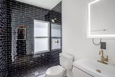 2724 Southmore Boulevard, Houston, TX 77004 - Photo 18