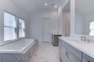 4947 Rusk St, Houston, TX 77023 - Photo 10