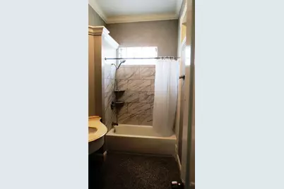 2809 Ball Front #2, Galveston, TX 77550 - Photo 8