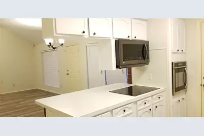 8807 Leader Street, Houston, TX 77036 - Photo 10