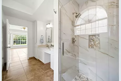 2216 Fairwater Park Drive, League City, TX 77573 - Photo 22