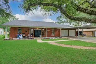9501 Gene St, Needville, TX 77461 - Photo 2