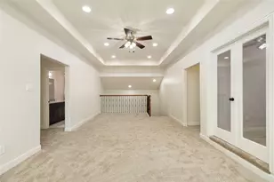 9406 Bevlyn Dr, Houston, TX 77025 - Photo 18