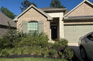 416 Buff Beauty Ct, Willis, TX 77318 - Photo 2