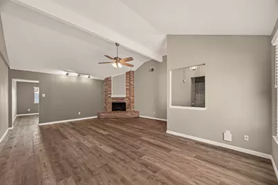17043 Coachmaker Drive, Friendswood, TX 77546 - Photo 8