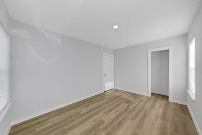 1753 W 6th St Street, Freeport, TX 77541 - Photo 12