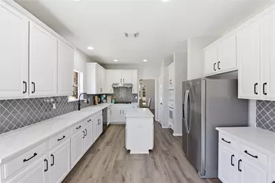 2875 Match Point Lane, Friendswood, TX 77546 - Photo 16