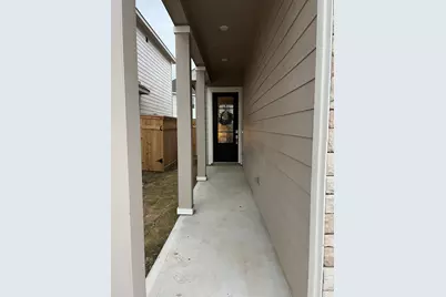 5406 Holly Haven Court, Fulshear, TX 77441 - Photo 2