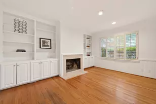 5643 Piping Rock Ln, Houston, TX 77056 - Photo 10