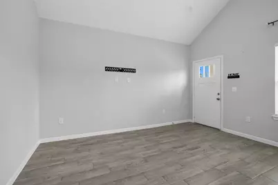 16694 E Juneau, Montgomery, TX 77316 - Photo 6