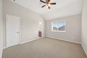 2011 Creekside Park Dr, Pearland, TX 77089 - Photo 32