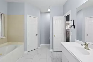 7527 Livery Ln, Cypress, TX 77433 - Photo 12