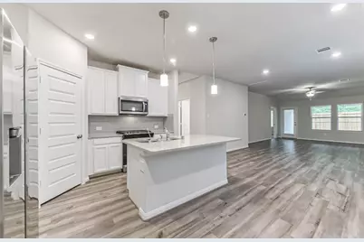 17590 Rosette Grass Drive, Conroe, TX 77385 - Photo 8