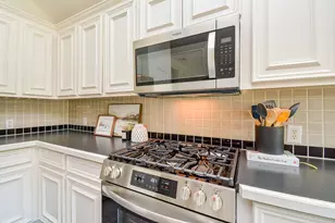 3815 Summerfield Dr, Pearland, TX 77584 - Photo 18