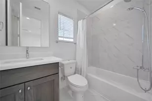2705 Maxroy St, Houston, TX 77007 - Photo 28