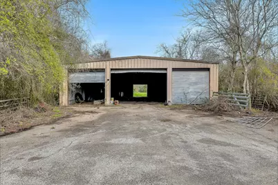 4918 Farmer Road, Alvin, TX 77511 - Photo 6