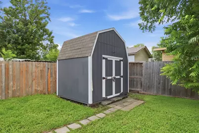 6418 Silver Chalice Drive, Houston, TX 77088 - Photo 42