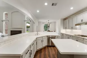 6643 Knollbridge Ln, Spring, TX 77379 - Photo 10