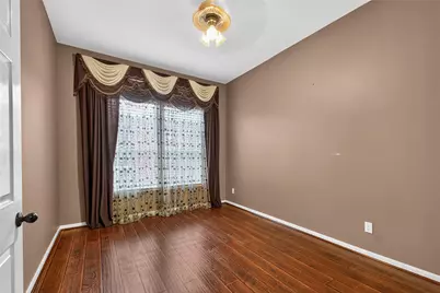 314 Bridge Crest Boulevard, Houston, TX 77082 - Photo 16