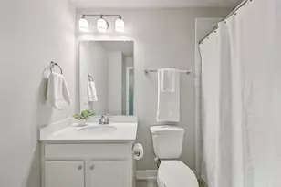 3103 Flora Manor Dr, Texas City, TX 77568 - Photo 32