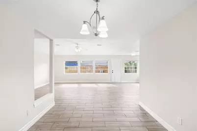 327 Windward Drive, League City, TX 77573 - Photo 8