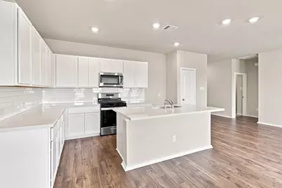 6723 Pebble Bluff Court, Cove, TX 77523 - Photo 4