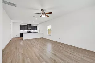 3210 Tranquility Ln, Baytown, TX 77521 - Photo 6