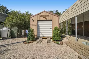 306 Peterson, Livingston, TX 77351 - Photo 2