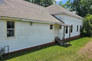 716 E Main St, Nacogdoches, TX 75961 - Photo 2