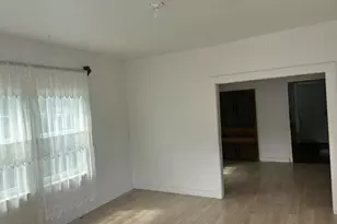 634 E Bernard St, West Columbia, TX 77486 - Photo 2