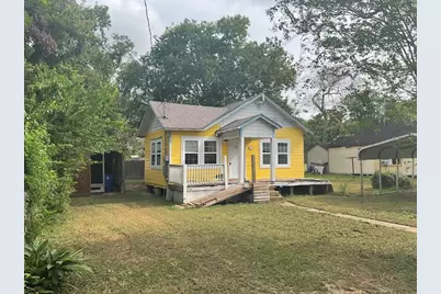 634 E Bernard Street, West Columbia, TX 77486 - Photo 1