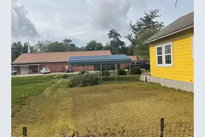 634 E Bernard Street, West Columbia, TX 77486 - Photo 14