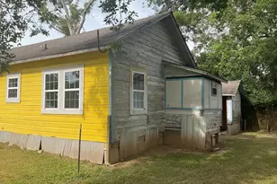 634 E Bernard St, West Columbia, TX 77486 - Photo 12