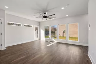 8430 Grandview St, Houston, TX 77051 - Photo 12