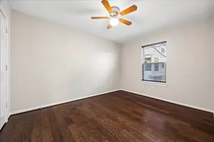 1510 Robin St, Houston, TX 77019 - Photo 12