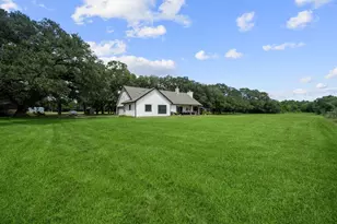 356 Barrow-White Rd, Anahuac, TX 77514 - Photo 28