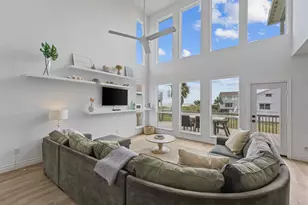 4126 Courageous Ln, Galveston, TX 77554 - Photo 4