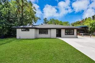602 Gammon Dr, Houston, TX 77022 - Photo 1