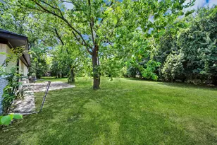 602 Gammon Dr, Houston, TX 77022 - Photo 46
