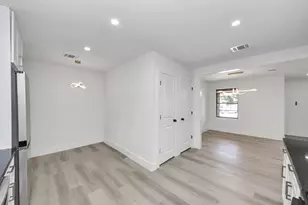 602 Gammon Dr, Houston, TX 77022 - Photo 30
