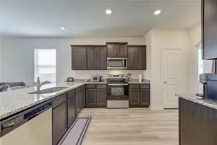 10702 Millet Ct, Richmond, TX 77469 - Photo 12