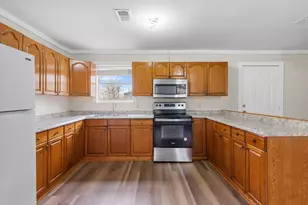 7111 Refugio Cir, Bedias, TX 77831 - Photo 4